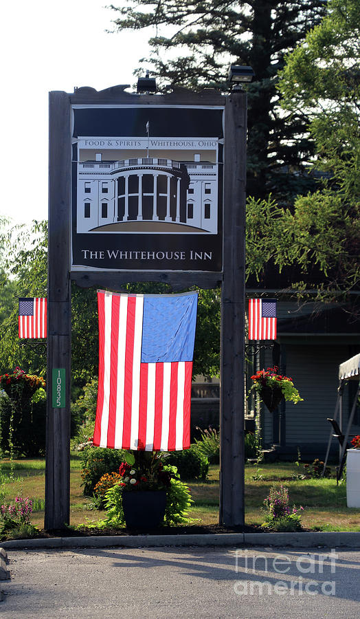 Whitehouse Inn Sign  9400 Photograph by Jack Schultz