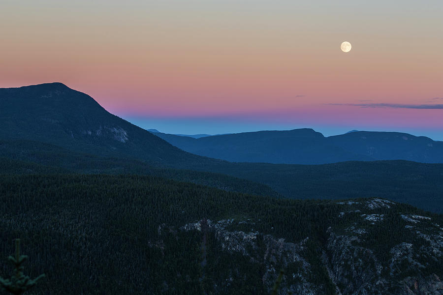 Whitewall Sunset Moon Photograph by White Mountain Images