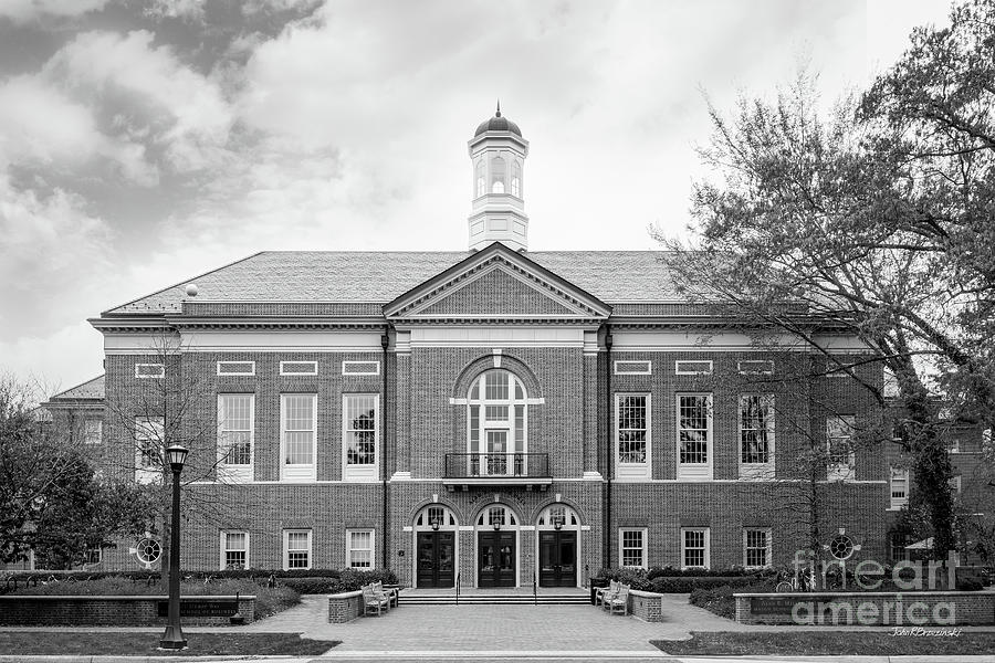 William and Mary Mason School of Business Photograph by University Icons