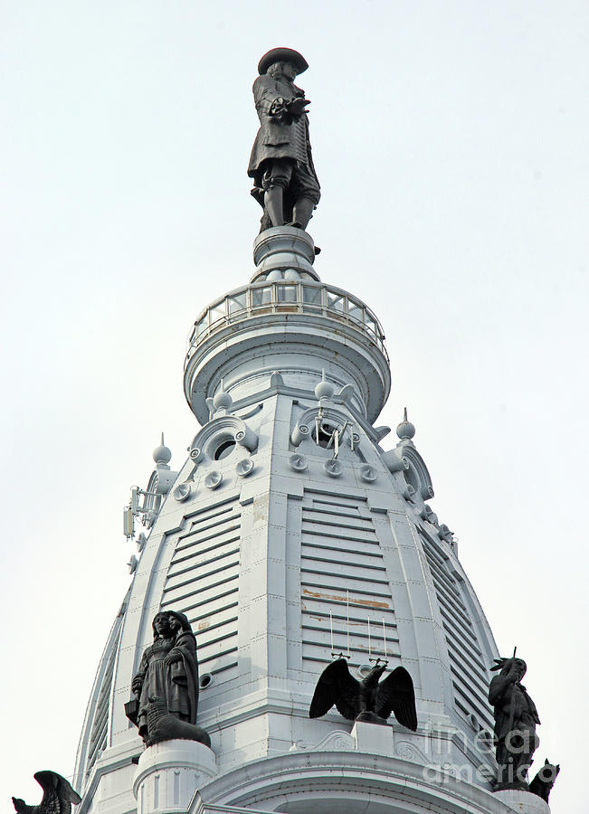 William Penn Statue on City Hall 8315 Photograph by Jack Schultz