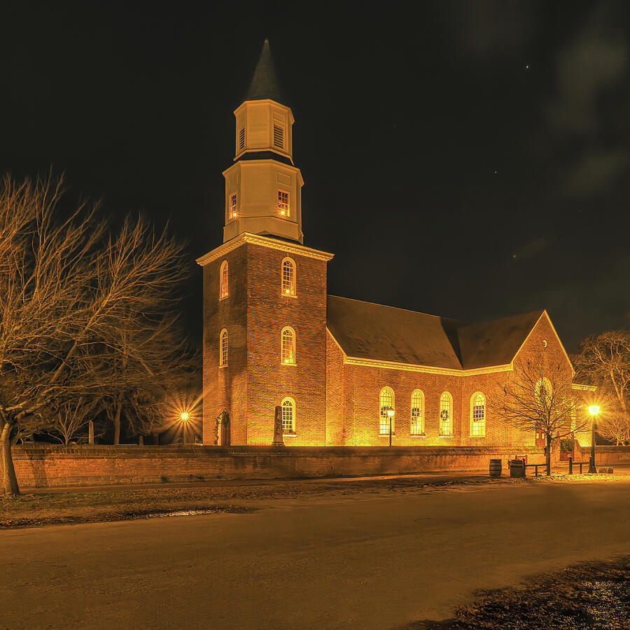 Williamsburg Bruton Parish Church at Christmas Photograph by Norma Brandsberg