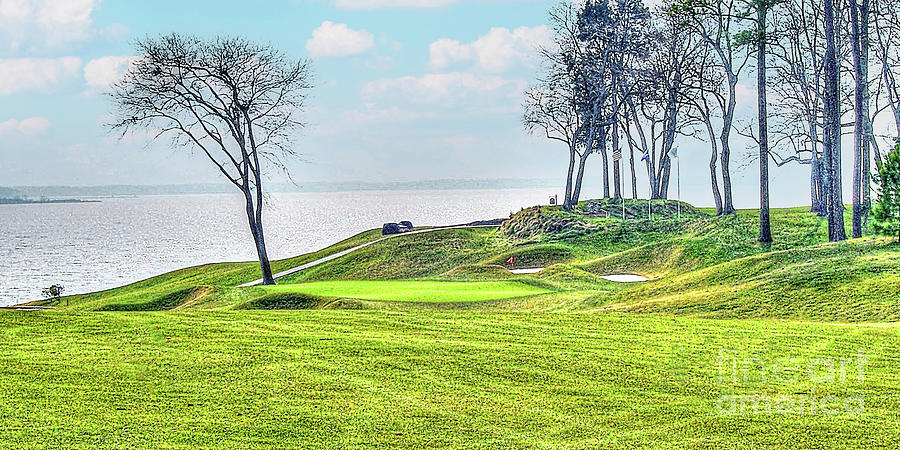 Williamsburg VA Virginia - Kingsmill Golf - River 16th - In Color Photograph by Dave Lynch
