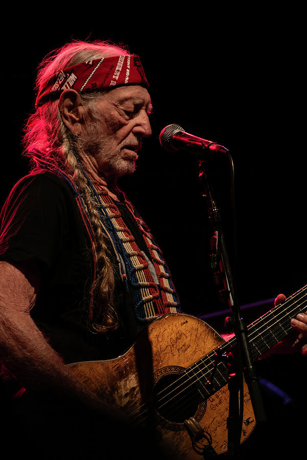 Willie Nelson Photograph - Willie Nelson In Amber by Tim Leimkuhler