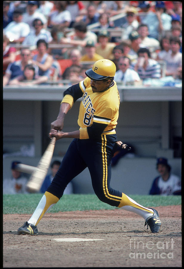 Willie Stargell Photograph by Rich Pilling