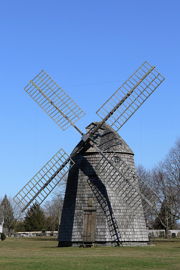 Windmill at Water Mill Southampton New York Photograph by Bob Savage