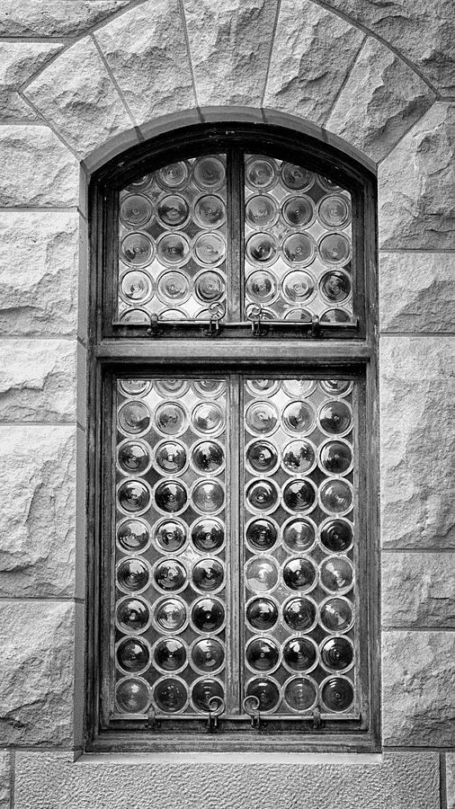 Window Marland Mansion Black And White Photograph by Ann Powell