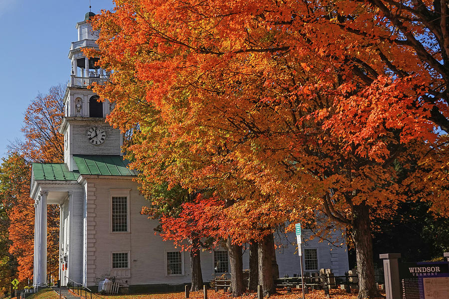 Windsor Vermont Beautiful Orange Tree Old South Church Fall Foliage Photograph by Toby McGuire