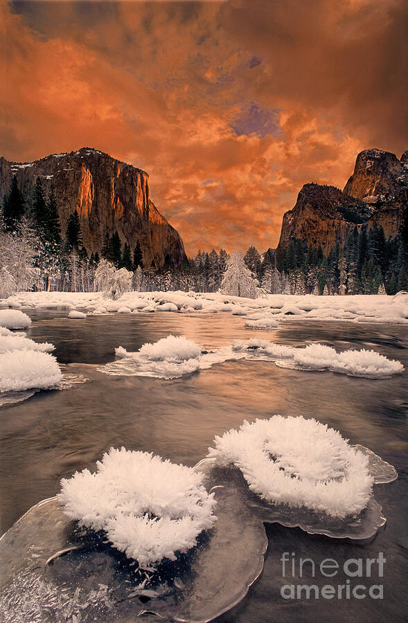 Winter Sunset Gates Of The Valley Yosemite National Park California Photograph by Dave Welling
