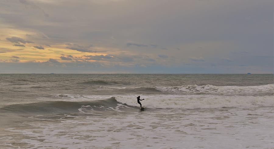 - Winter Surf - Rye NH Photograph by THERESA Nye