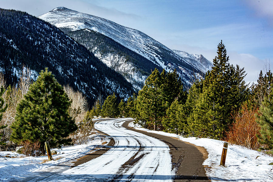 Winter Travel in Rocky Mountain National Park Photograph by Douglas Wielfaert