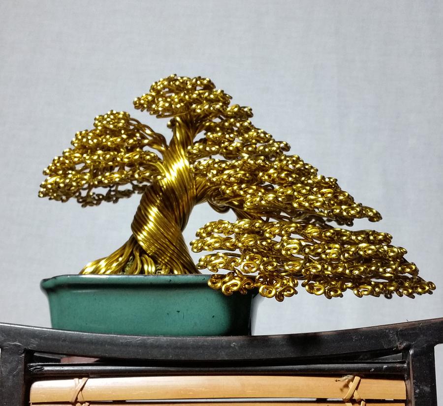 Large Gold Wire Tree Sculpture Sculpture by Ricks Tree Art - Fine