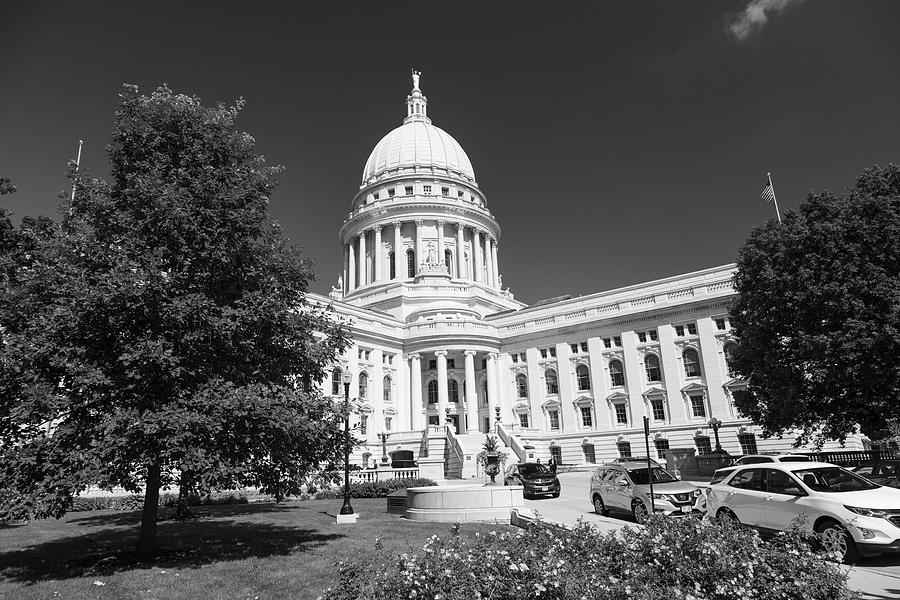 Wisconsin state capitol building in Madison Wisconsin in black and white Photograph by Eldon McGraw