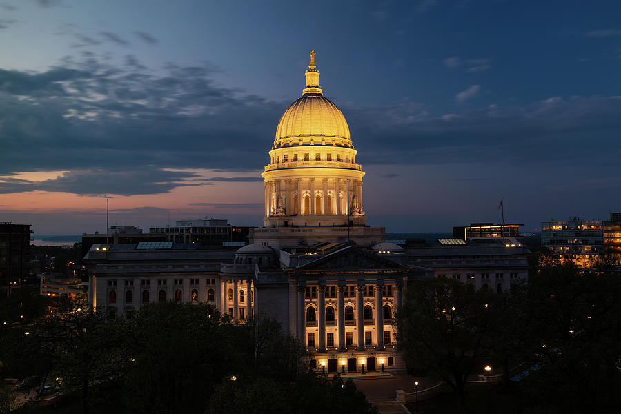Wisconsin State Captiol At Twilight Photograph