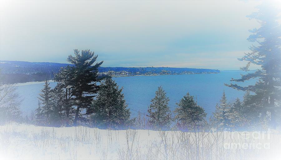 Wisconsins Lake Superior Photograph by Eloise Schneider Mote