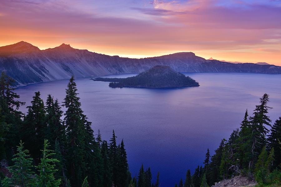 Wizard island at Crater Lake National Park Photograph by R9_RoNaLdO