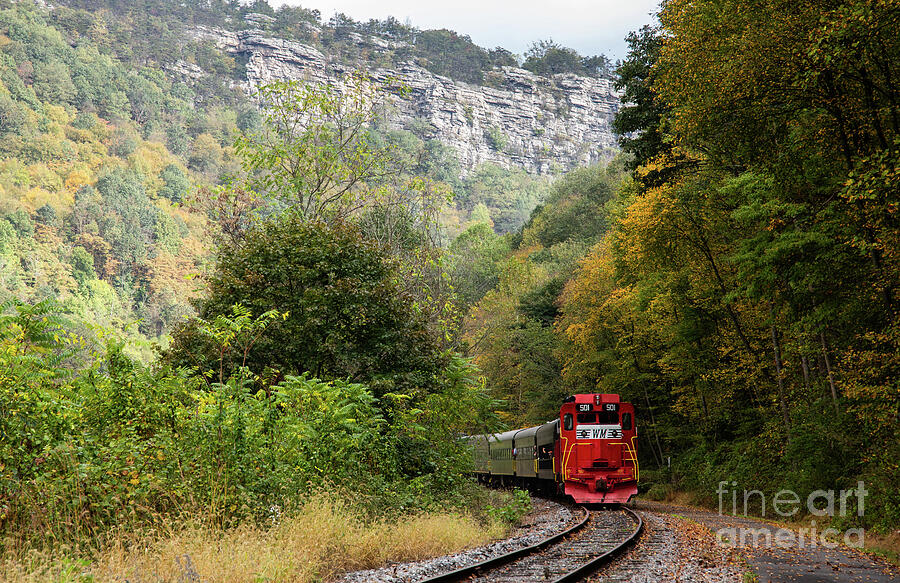 WMSR in the Narrows Photograph by Jeannette Hunt