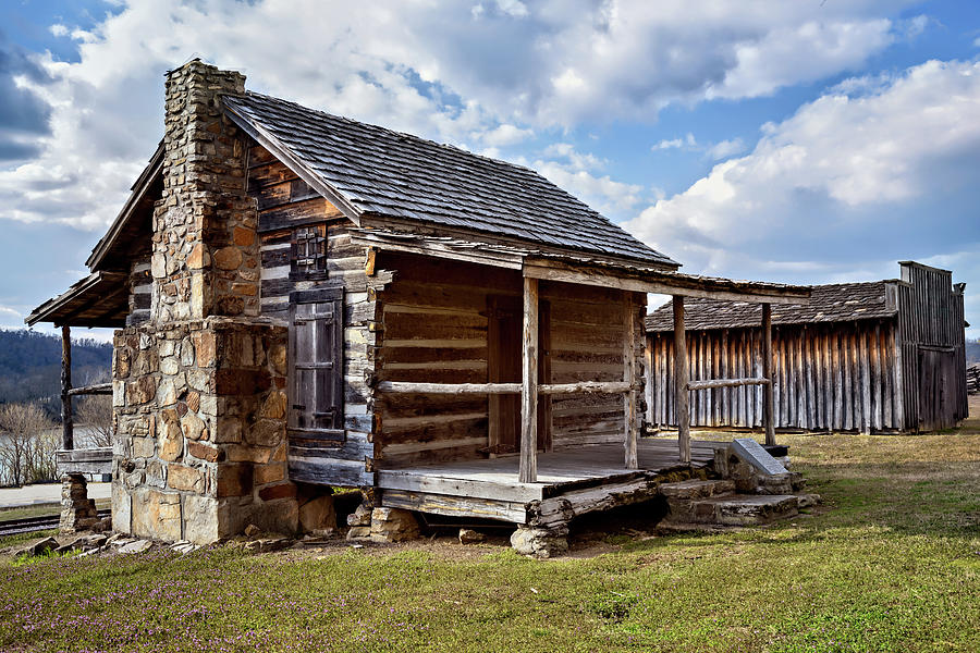 Wolf Cabin Photograph by Lana Trussell