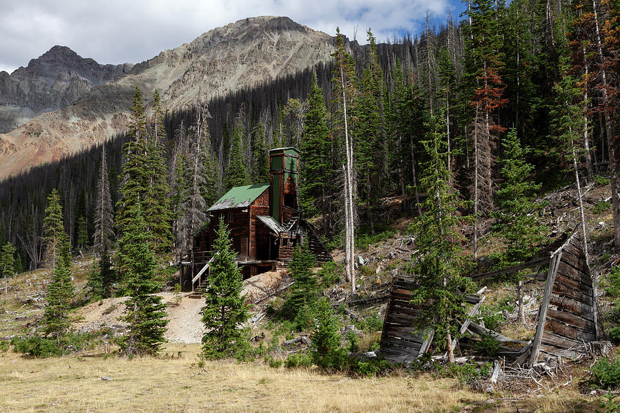 Wolf Mine Shaft House Photograph by Rick Pisio - Fine Art America