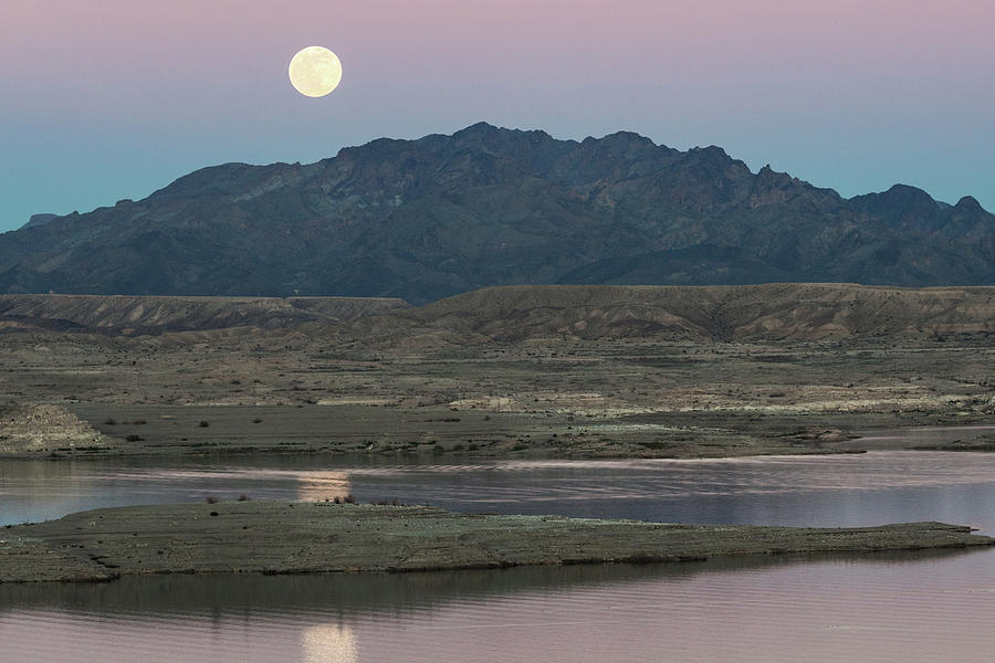 Wolf Moon Rise Photograph by James Marvin Phelps