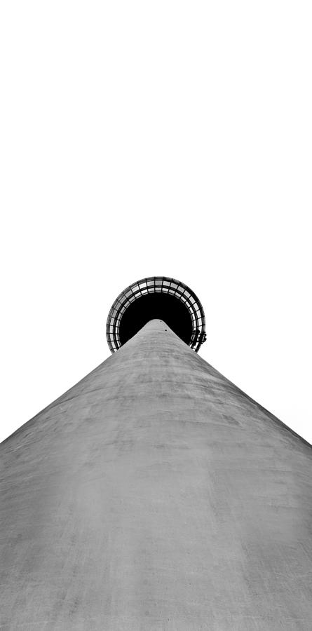 Wolkenkratzer Photograph by Roman Pretot