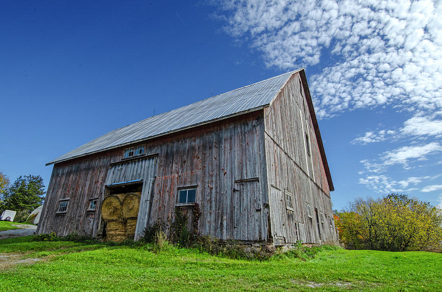 Wonderful Old Barn Photograph by Brian Shaw - Fine Art America