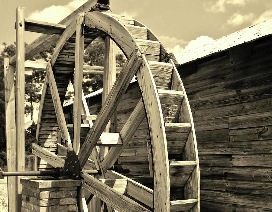 Wooden Waterwheel Photograph by Cynthia Guinn