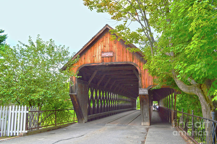 Woodstock Middle Covered Bridge Photograph by Catherine Sherman