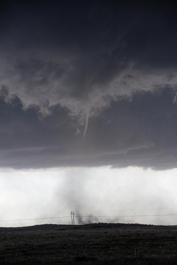 Wray Colorado Tornado 054 Photograph by Dale Kaminski