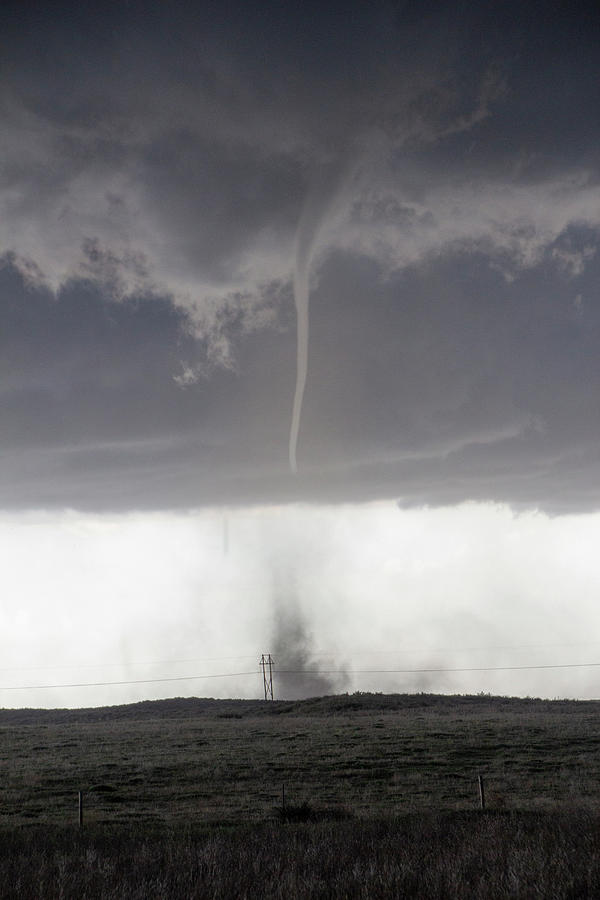 Wray Colorado Tornado 055 Photograph by Dale Kaminski