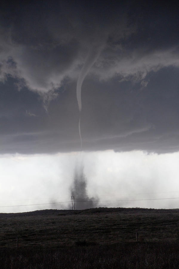 Wray Colorado Tornado 056 Photograph by Dale Kaminski