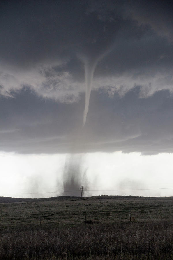 Wray Colorado Tornado 062 Photograph by Dale Kaminski