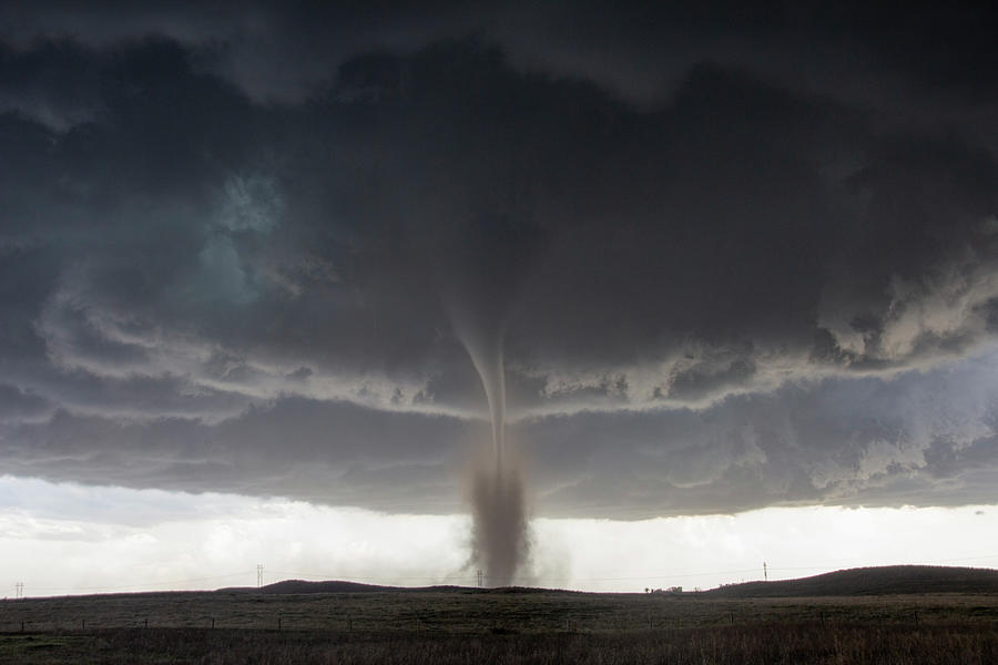 Wray Colorado Tornado 070 Photograph by Dale Kaminski