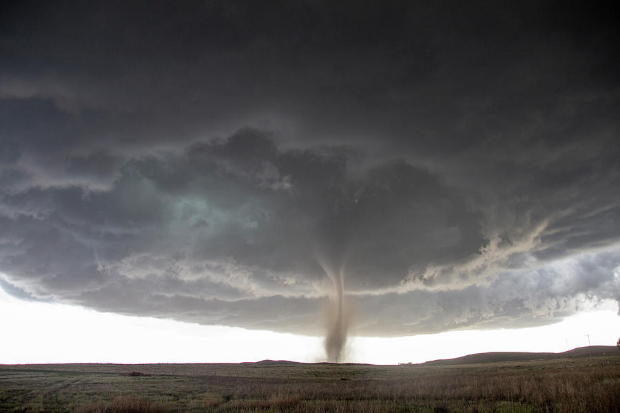 Wray Colorado Tornado 075 Photograph by Dale Kaminski