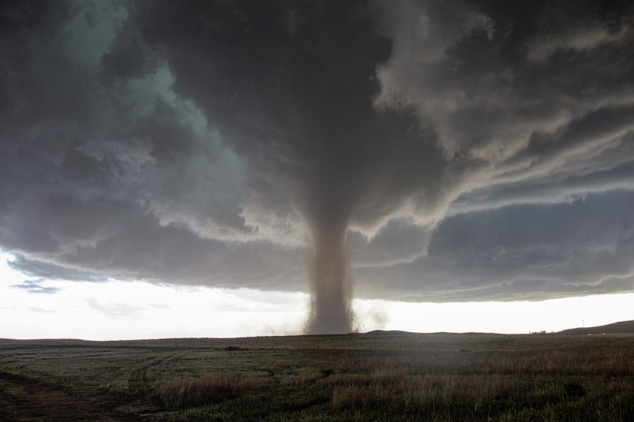 Wray Colorado Tornado 089 Photograph by Dale Kaminski