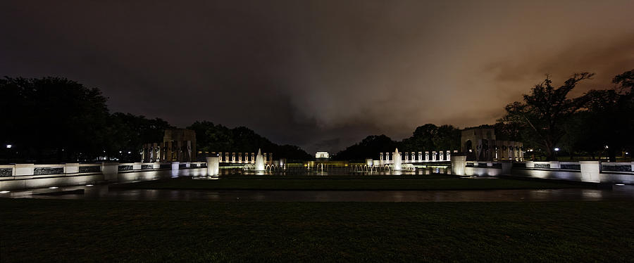 WWII Memorial and Lincoln Memorial Panorama Photograph by Doolittle Photography and Art