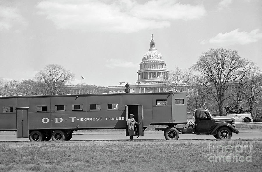 Wwii - Worker Transport, 1942 Photograph by Albert Freeman