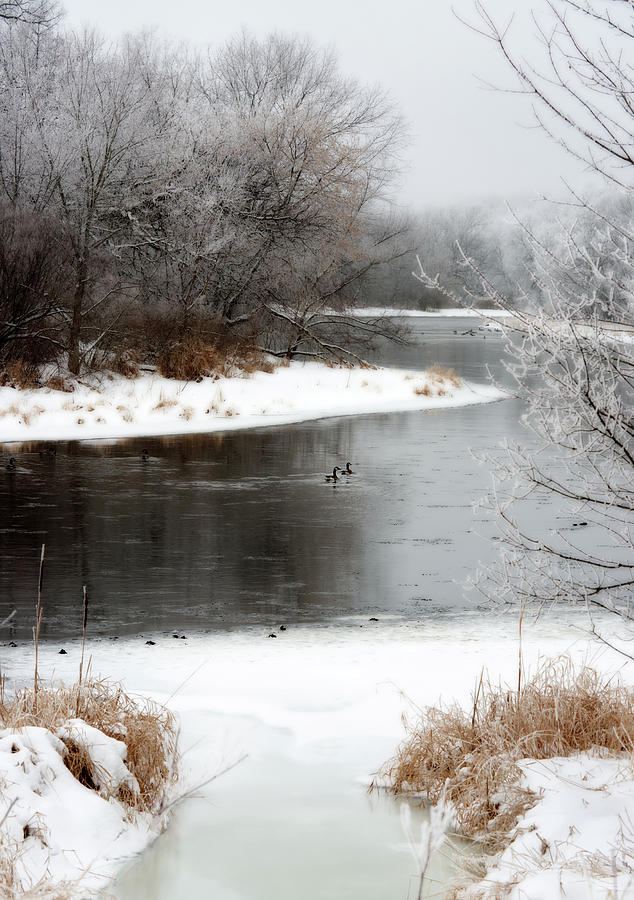 Yahara Winterscape - frosty winter scene near Stoughton WI Photograph by Peter Herman