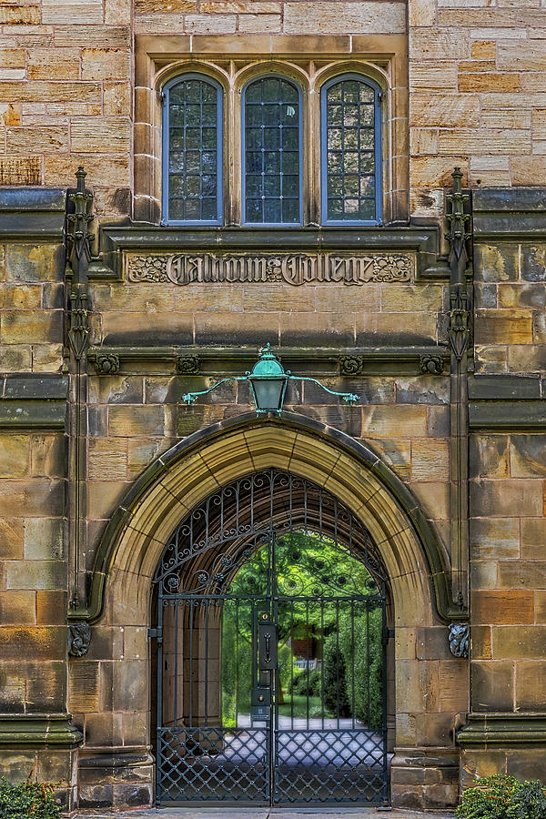 Yale Calhoun College Photograph by Susan Candelario
