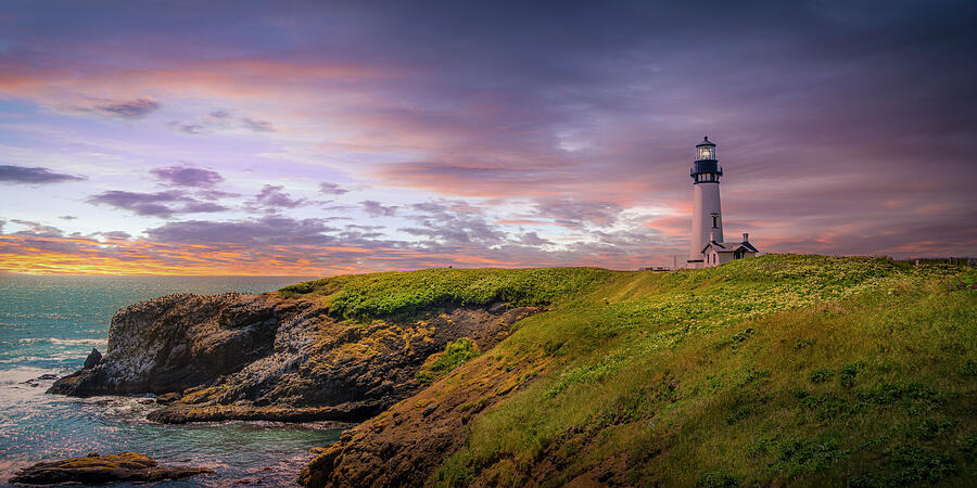 Yaquina Head Lighthouse At Sunset Photograph By Harry Beugelink - Fine 