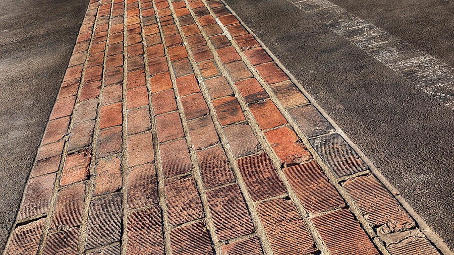 Yard Of Bricks - Indy #9 Photograph