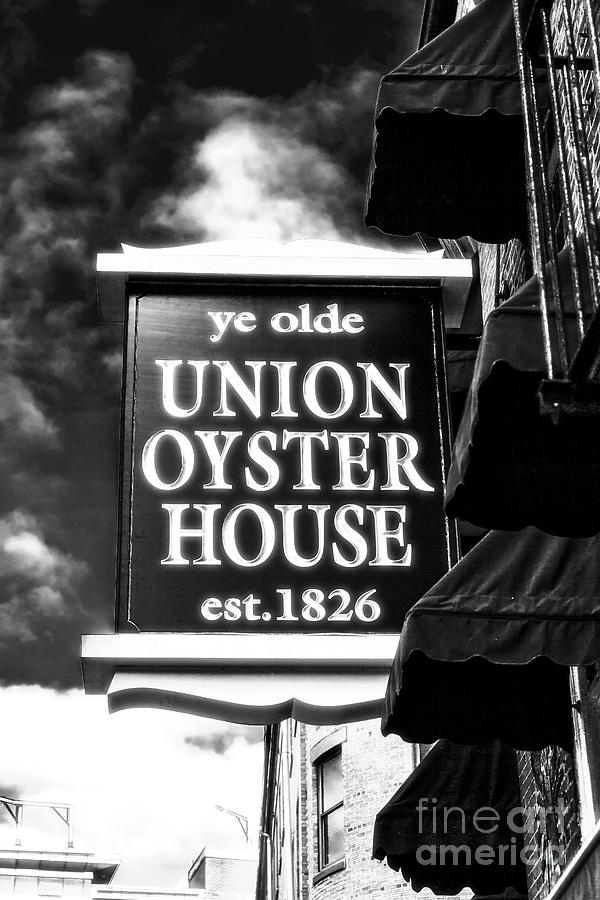 ye olde Union Oyster House in Boston Photograph by John Rizzuto