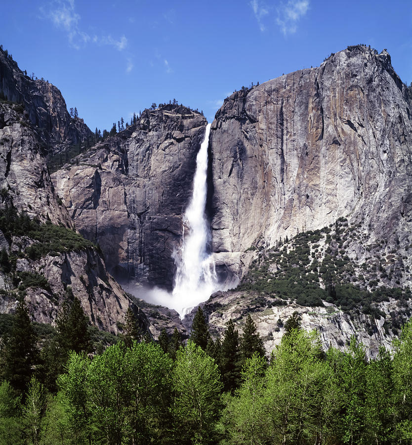 Yosemite National Park Photograph - Yosemite Falls by Mango Art