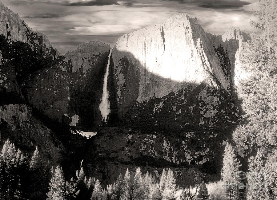 Yosemite Falls - Monochrome Digital Art by Anthony Ellis