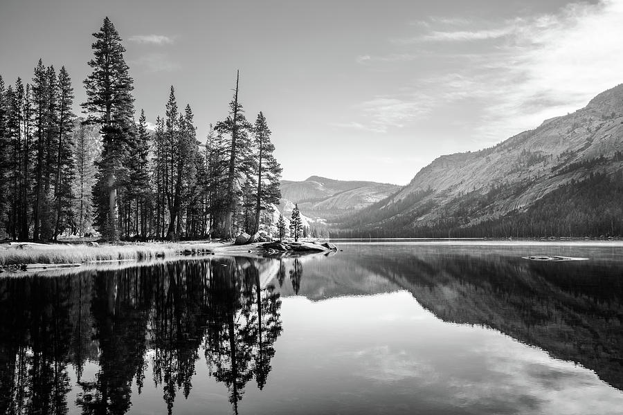 Yosemite - Tenaya Lake Morning Photograph by Alexander Kunz