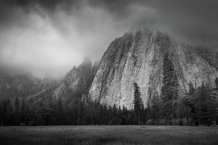 Yosemite National Park Photograph - Yosemite Valley #1 by John Hamlon