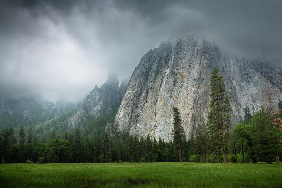 Yosemite National Park Photograph - Yosemite Valley #2 by John Hamlon