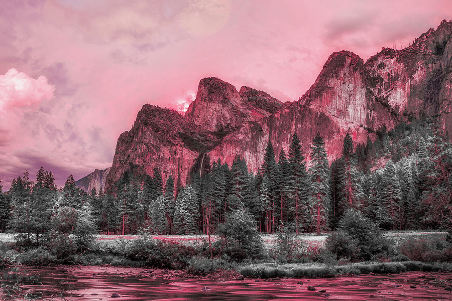 California Photograph - Yosemite Valley at Dusk by Fernando Margolles