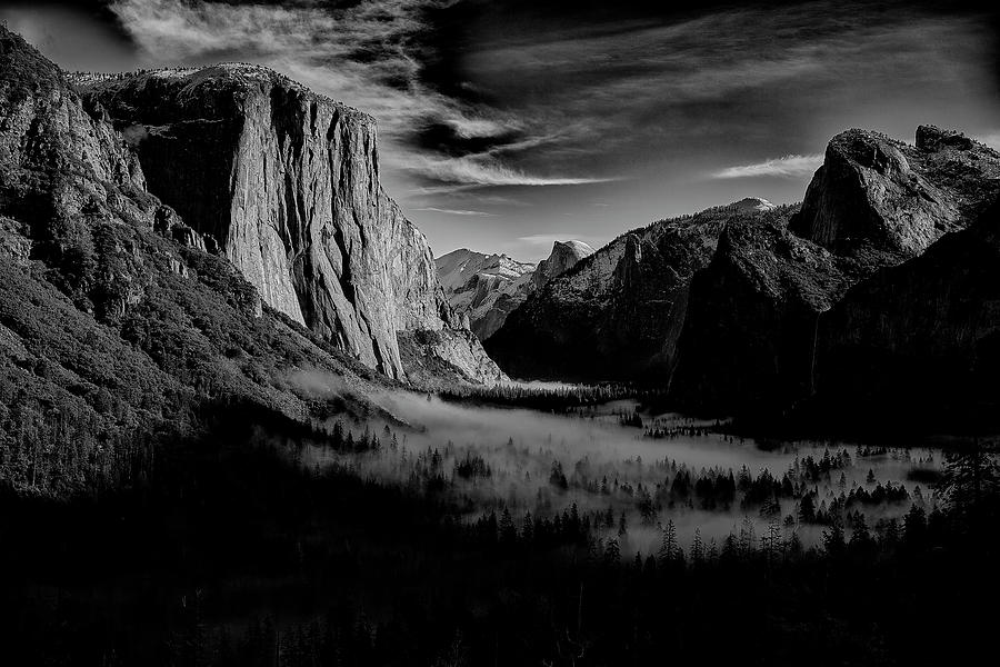 Yosemite Valley Viewpoint II Photograph by Jon Glaser