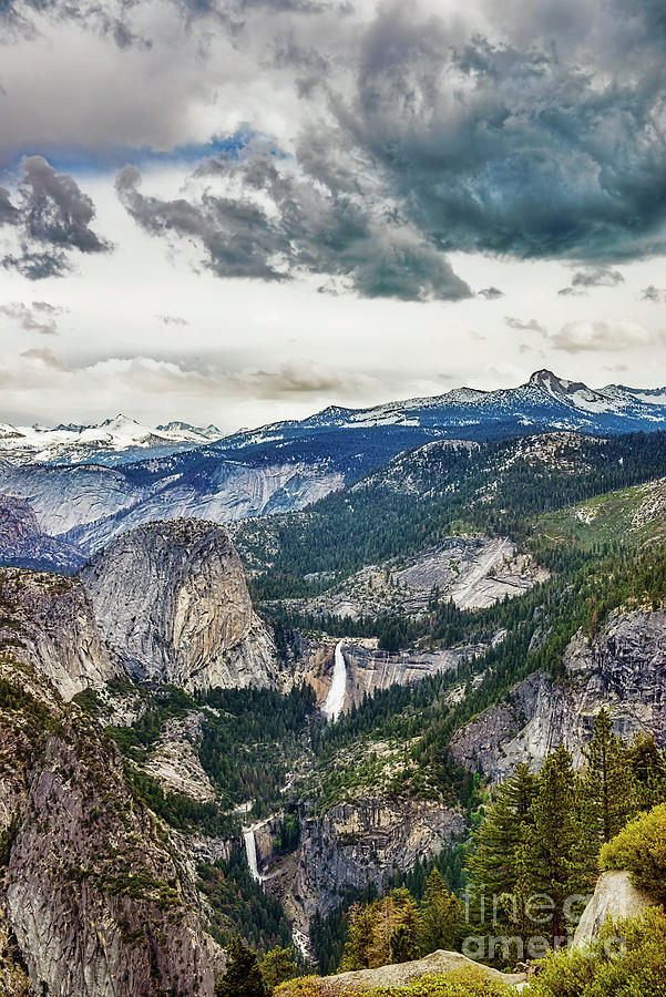 Yosemite Vally and Waterfalls Photograph by David Arment
