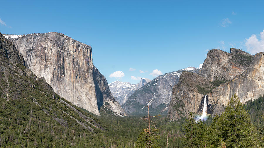 Yosemite's Tunnel View Photograph by GeoDel PhotoTravelogue - Fine Art ...